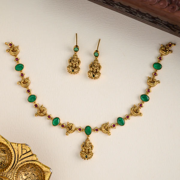 Singaram Necklace set